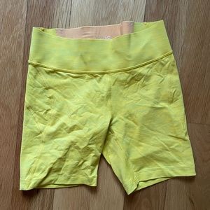 neon yellow outdoor voices running shorts 🤩
